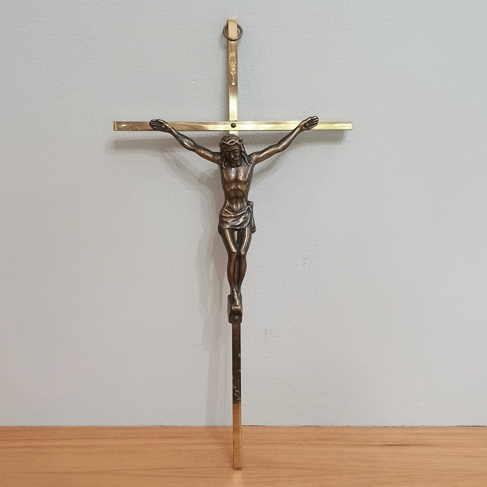 Vintage Brass Gold Metal Crucifix Wall Hanging Jesus Cross Religious 10 X 5
